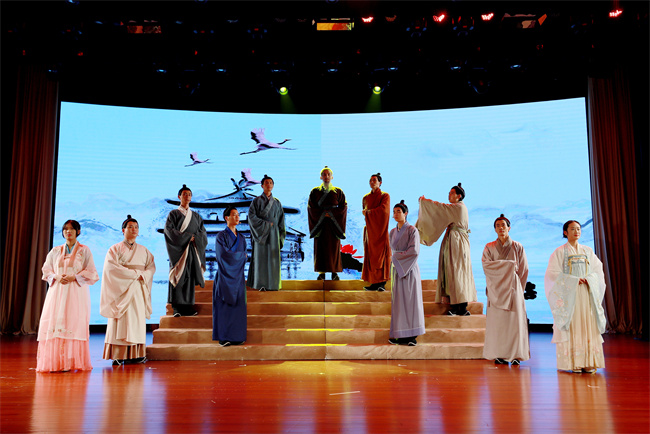 1669368842543835.jpg 成都中医药大学自制舞台剧 精彩演绎《天回医简》的“前世今生”