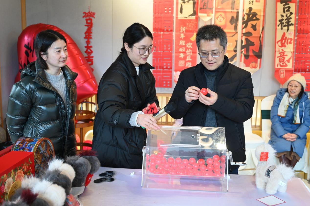 c6e3a108d0a74e56a4a660be9709ecec.Jpeg c6e3a108d0a74e56a4a660be9709ecec.Jpeg